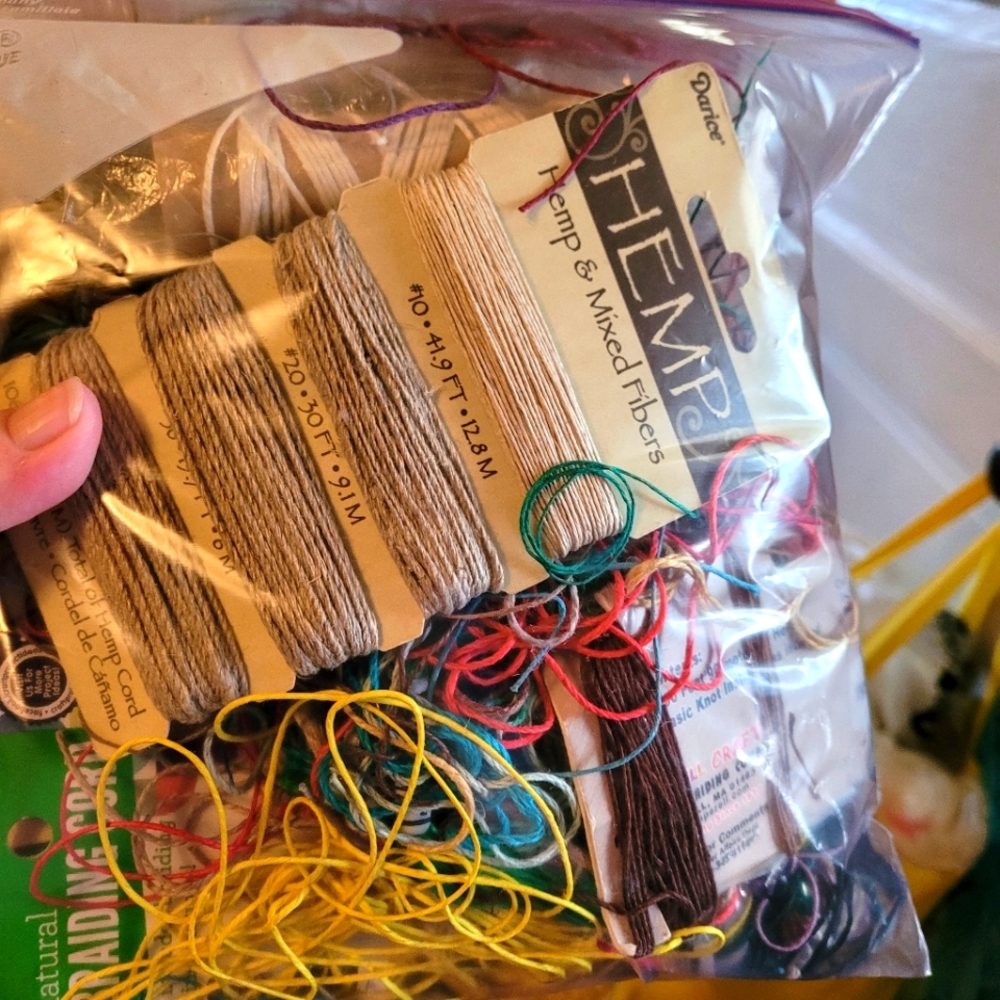 Hemp Stuff!🌼 Large Bag of Hemp Thread for Crafts/Jewelry- Bonus Book!🌼